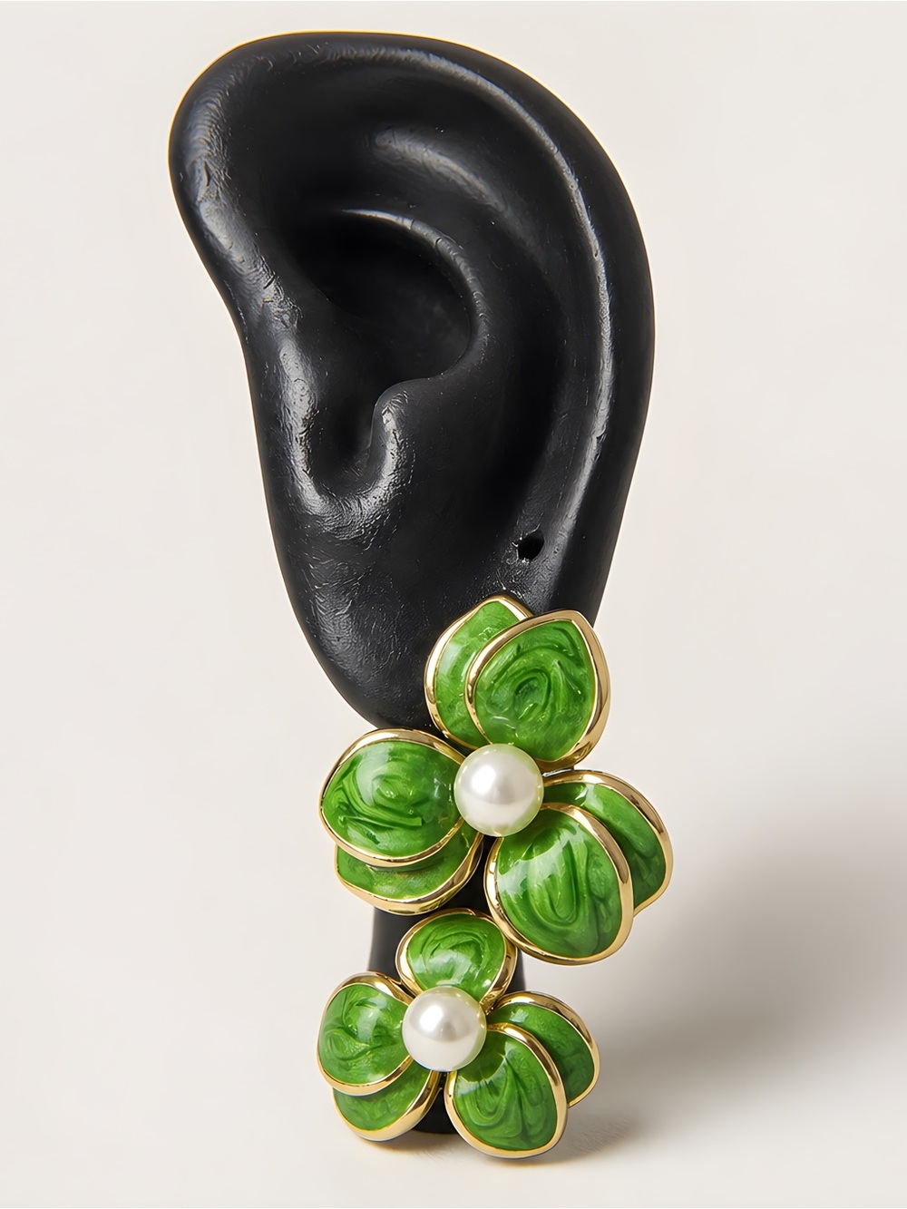 Fashion Jewelry Green Enamel Floral Drop Earrings with Faux Pearls
